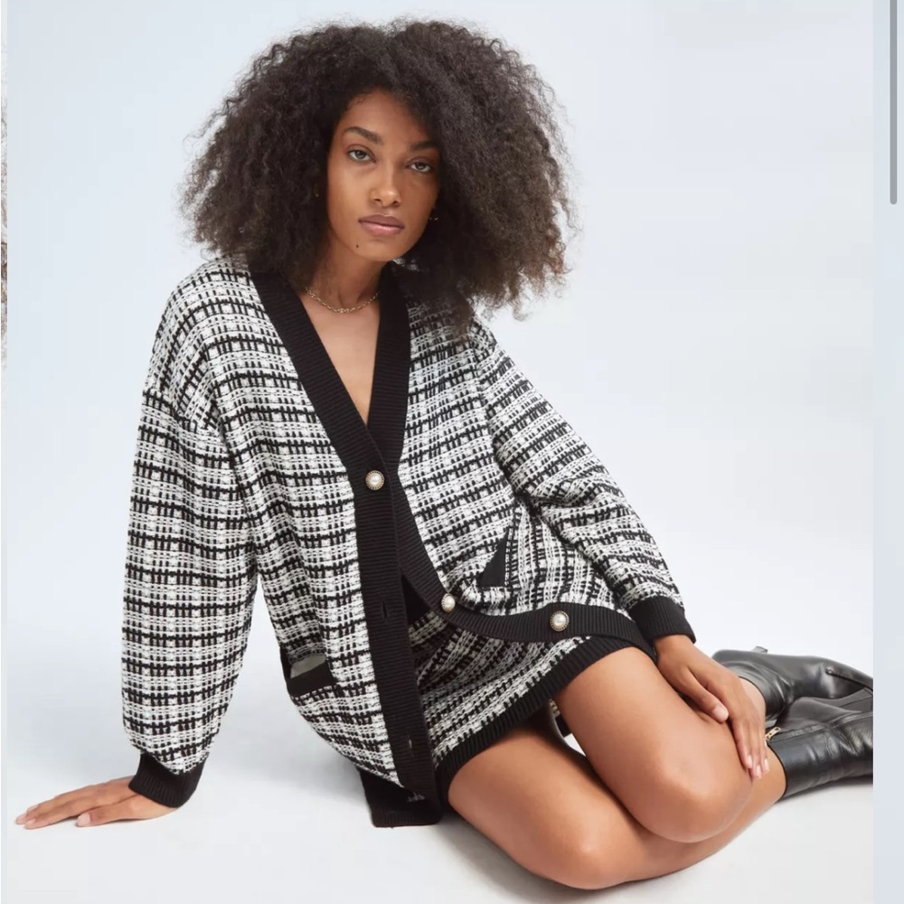 COPY - Aritzia Cardigan XS